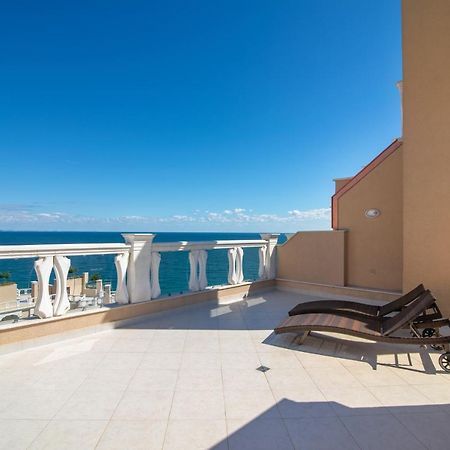 La Mer Residence Golden Sands Bagian luar foto