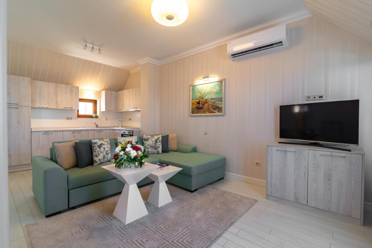 La Mer Residence Golden Sands Bagian luar foto
