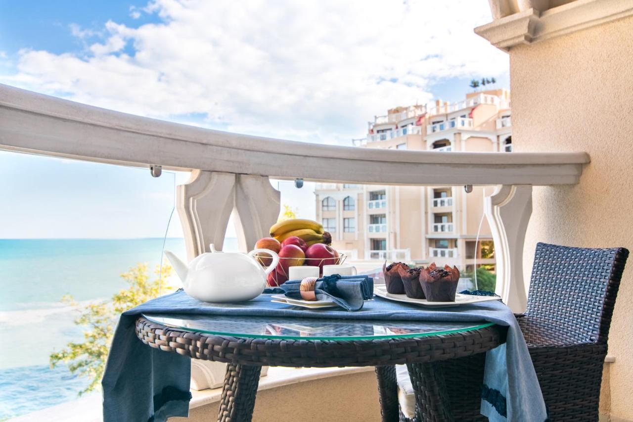 La Mer Residence Golden Sands Bagian luar foto