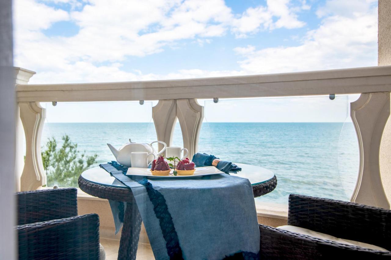 La Mer Residence Golden Sands Bagian luar foto