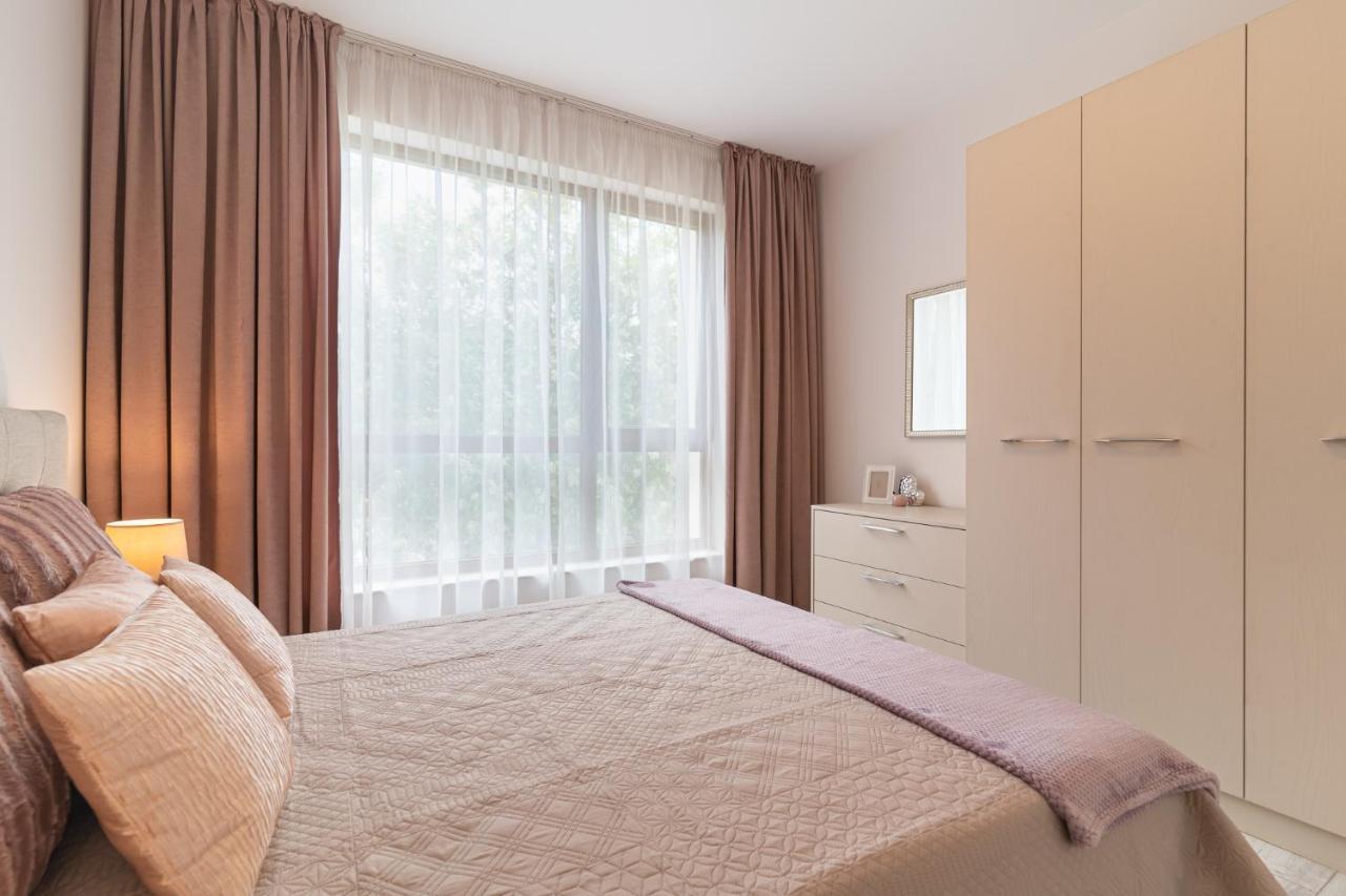 La Mer Residence Golden Sands Bagian luar foto