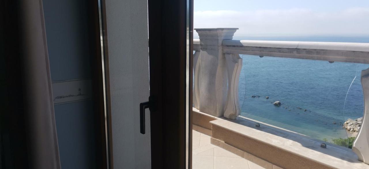 La Mer Residence Golden Sands Bagian luar foto