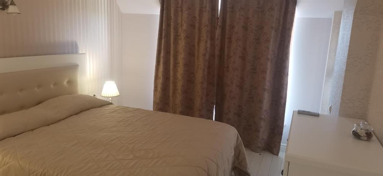 La Mer Residence Golden Sands Bagian luar foto