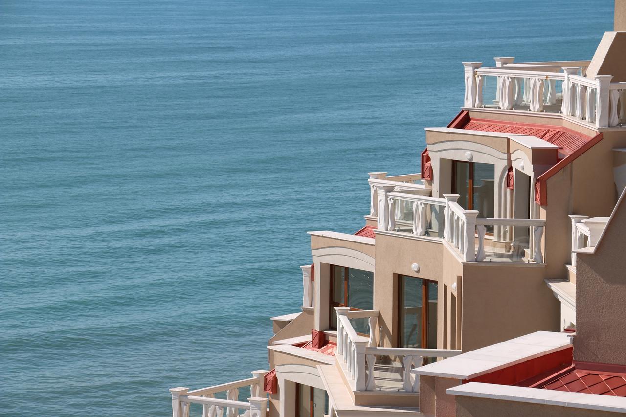 La Mer Residence Golden Sands Bagian luar foto