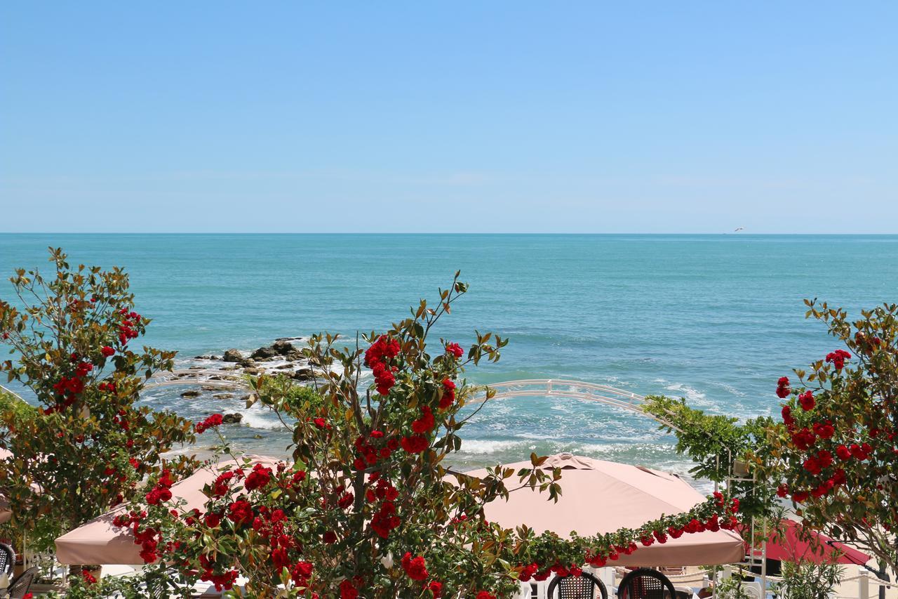 La Mer Residence Golden Sands Bagian luar foto